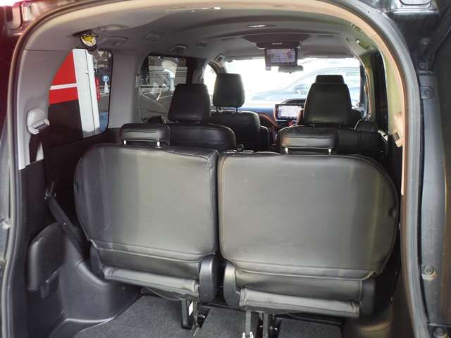 TOYOTA VOXY 2016 Image 31