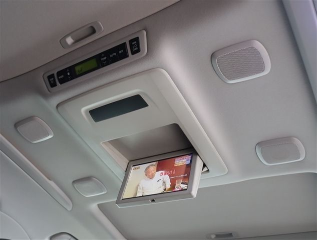 TOYOTA ALPHARD 2013 Image 31