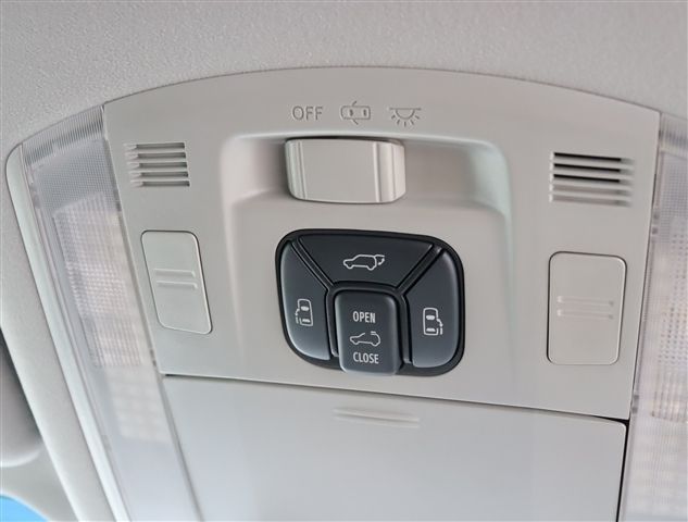 TOYOTA ALPHARD 2013 Image 31