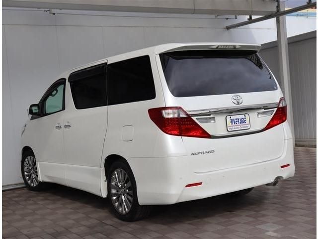 TOYOTA ALPHARD 2013 Image 31