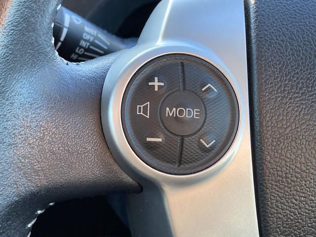 TOYOTA AQUA 2017 Image 31