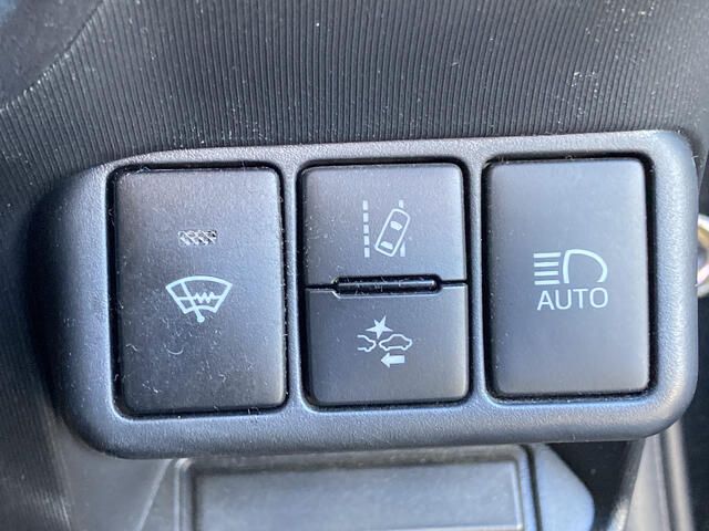 TOYOTA AQUA 2017 Image 31