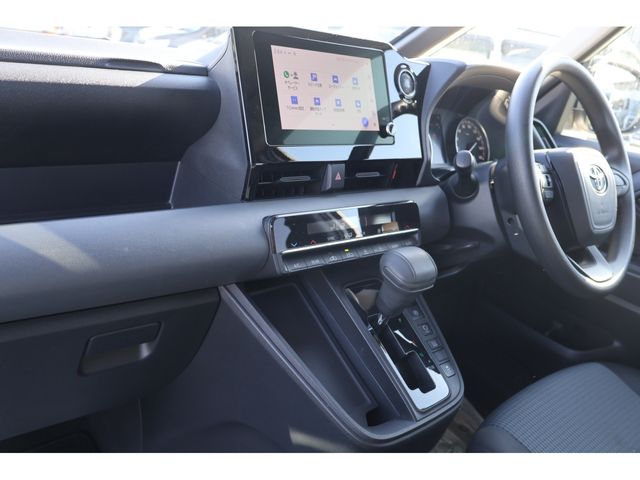 TOYOTA NOAH 4WD 2024 Image 31