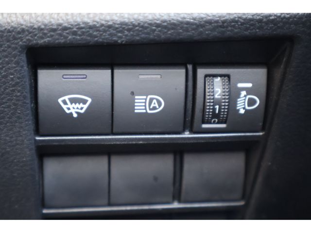 TOYOTA NOAH 4WD 2024 Image 31