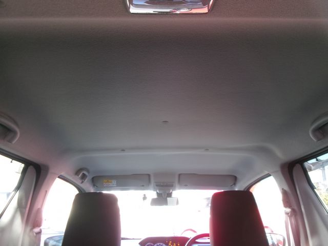 SUZUKI WAGON R 2019 Image 31