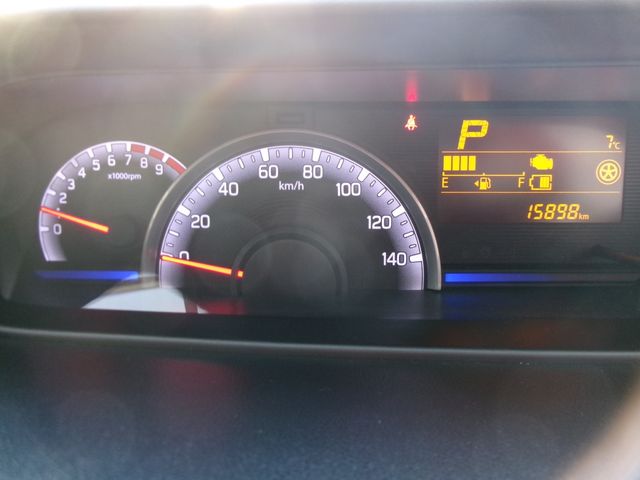 SUZUKI WAGON R 2019 Image 31