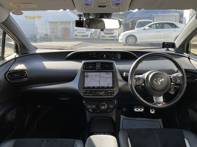 TOYOTA PRIUS PHV 2020 Image 31