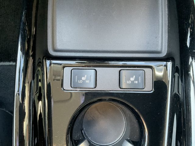 TOYOTA PRIUS PHV 2020 Image 31