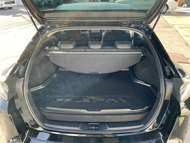 TOYOTA PRIUS PHV 2020 Image 31