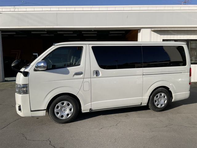 TOYOTA REGIUSACE VAN 4WD 2020 Image 31