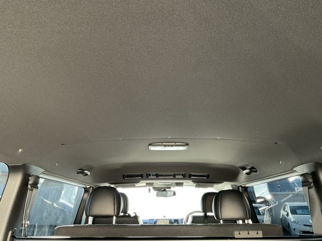 TOYOTA REGIUSACE VAN 4WD 2020 Image 31