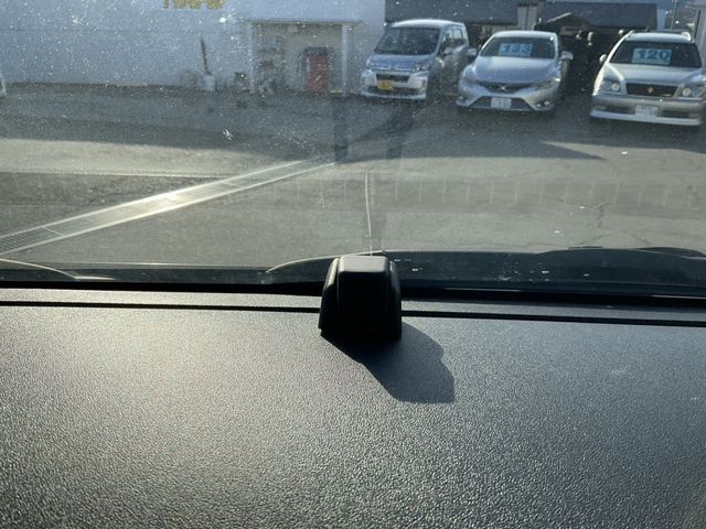 TOYOTA REGIUSACE VAN 4WD 2020 Image 31