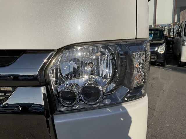 TOYOTA REGIUSACE VAN 4WD 2020 Image 31