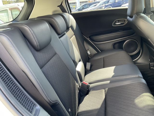 HONDA VEZEL HYBRID 2019 Image 31