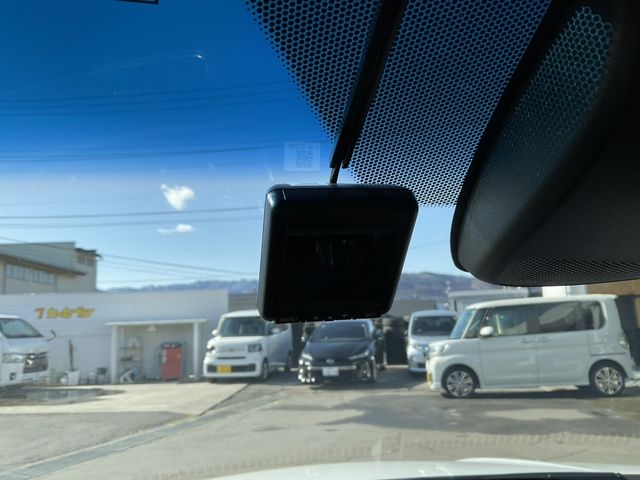 HONDA VEZEL HYBRID 2019 Image 31