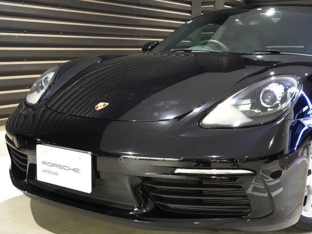 PORSCHE 718CAYMAN 2018 Image 31