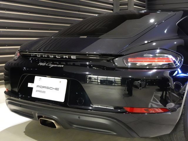 PORSCHE 718CAYMAN 2018 Image 31