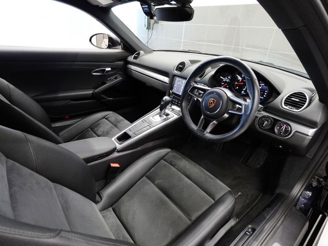 PORSCHE 718CAYMAN 2018 Image 31