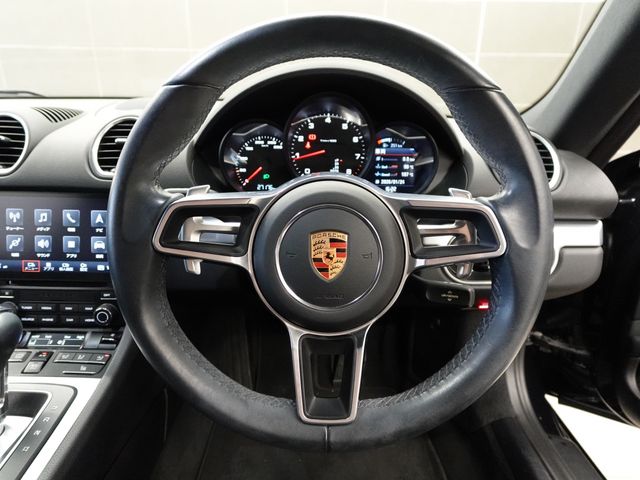 PORSCHE 718CAYMAN 2018 Image 31