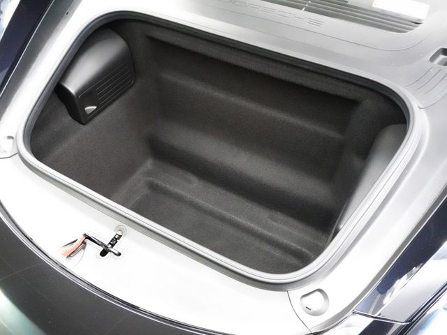 PORSCHE 718CAYMAN 2018 Image 31