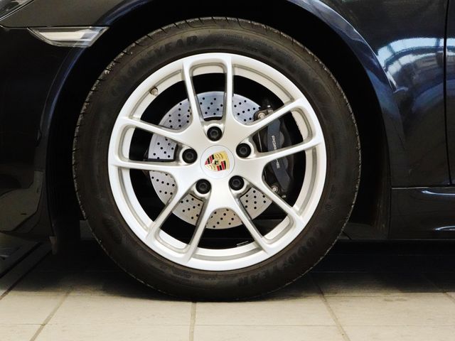 PORSCHE 718CAYMAN 2018 Image 31