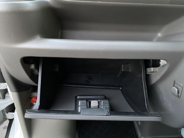 NISSAN NV100 CLIPPER 2023 Image 31