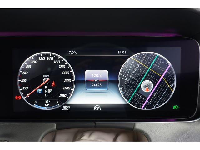 MERCEDES BENZ CLS CL 2018 Image 31