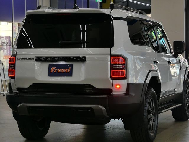 TOYOTA LANDCRUISER 250 2024 Image 31