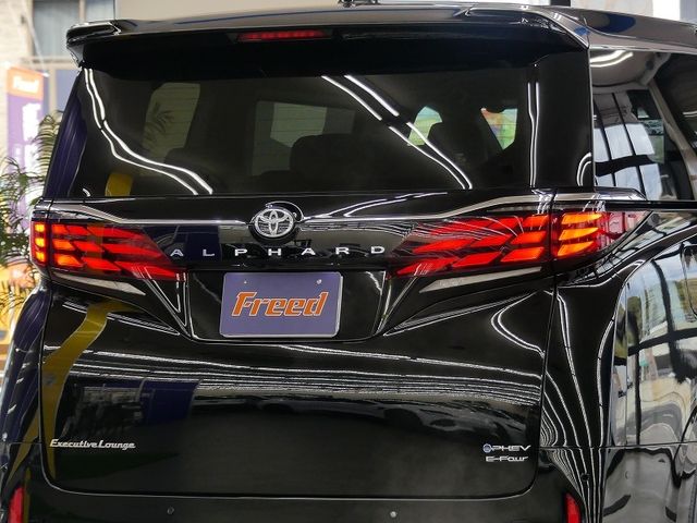 TOYOTA ALPHARD HYBRID 4WD 2025 Image 31