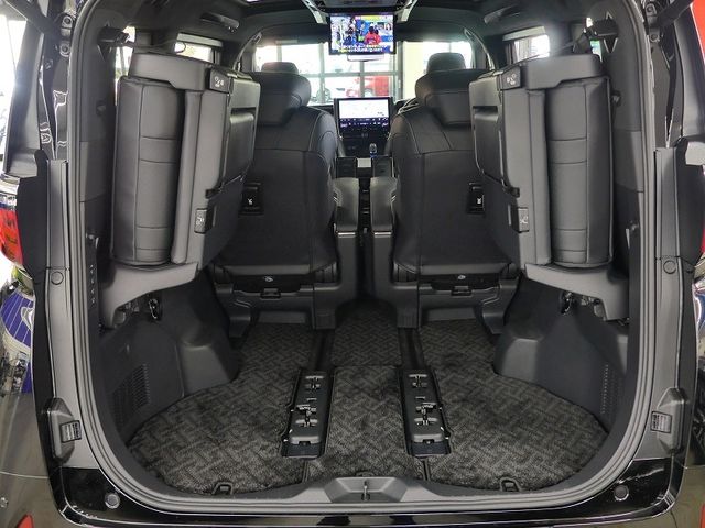 TOYOTA ALPHARD HYBRID 4WD 2025 Image 31