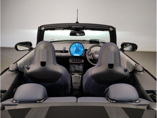 BMW MINI COOPER OPEN 2025 Image 31