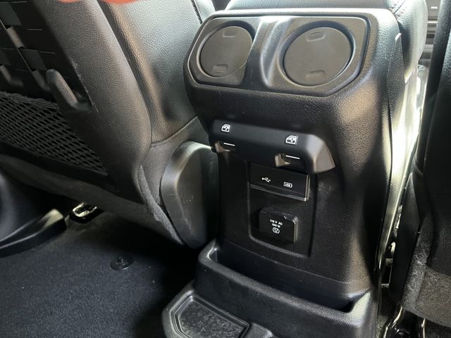 JEEP WRANGLER UNLIMI 2019 Image 31