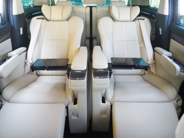 TOYOTA ALPHARD 4WD 2021 Image 31