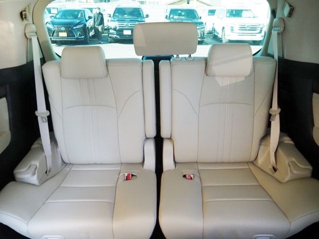 TOYOTA ALPHARD 4WD 2021 Image 31