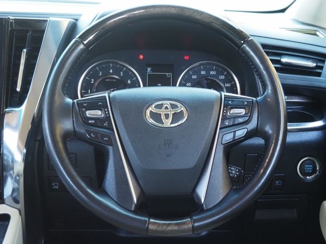 TOYOTA ALPHARD 4WD 2021 Image 31