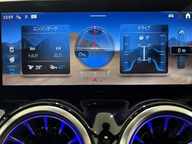 MERCEDES BENZ GLA CL 2025 Image 31