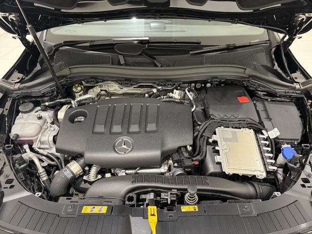 MERCEDES BENZ GLA CL 2025 Image 31