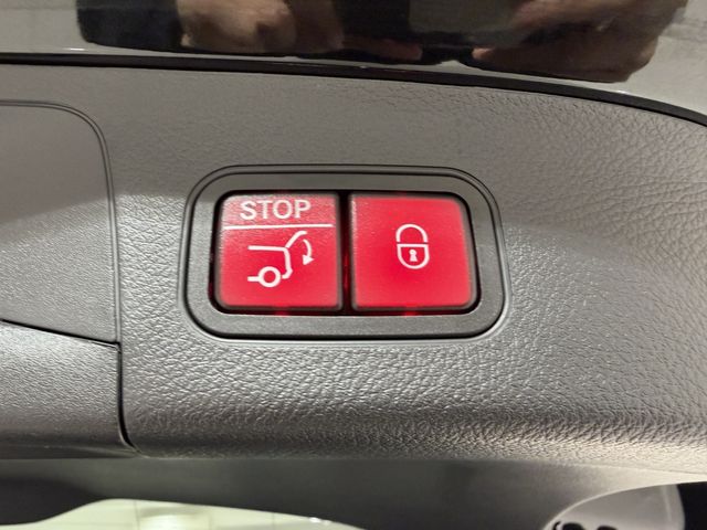 MERCEDES BENZ GLA CL 2025 Image 31