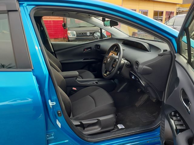 TOYOTA PRIUS 2021 Image 31