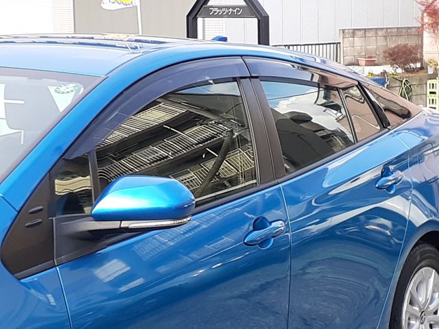 TOYOTA PRIUS 2021 Image 31