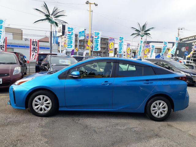 TOYOTA PRIUS 2021 Image 31