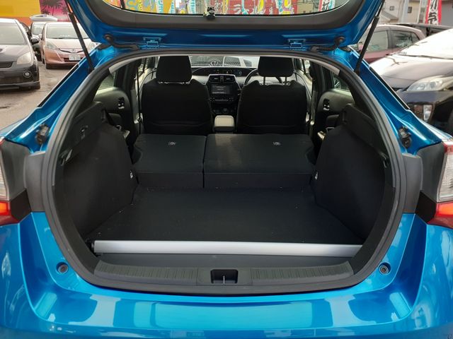 TOYOTA PRIUS 2021 Image 31