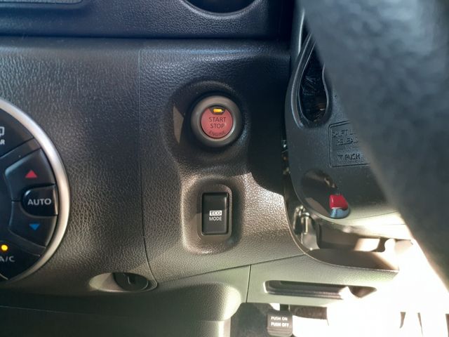 NISSAN CUBE 2012 Image 31