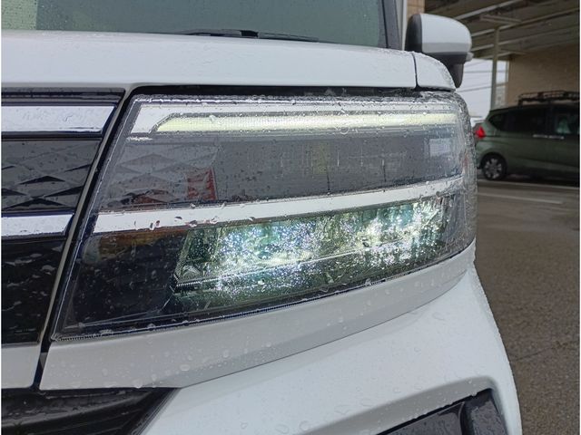 DAIHATSU TANTO CUSTOM 2023 Image 31