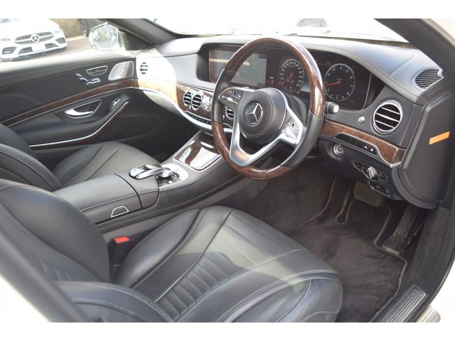MERCEDES BENZ S CLAS 2019 Image 31