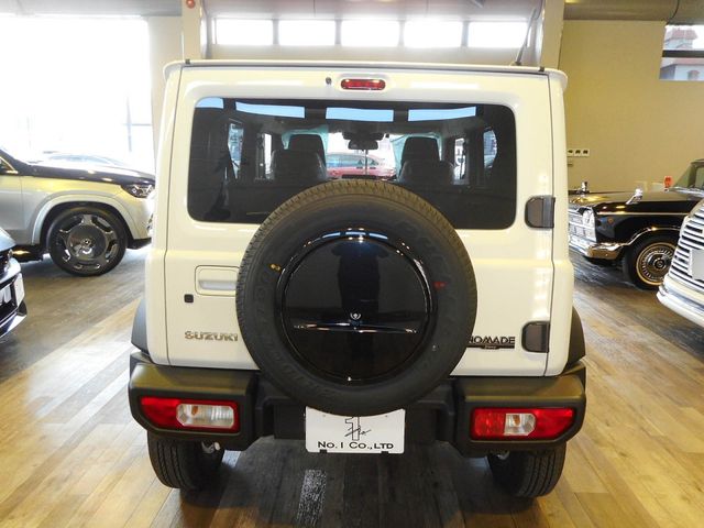 SUZUKI JIMNY NOMADE 2025 Image 31
