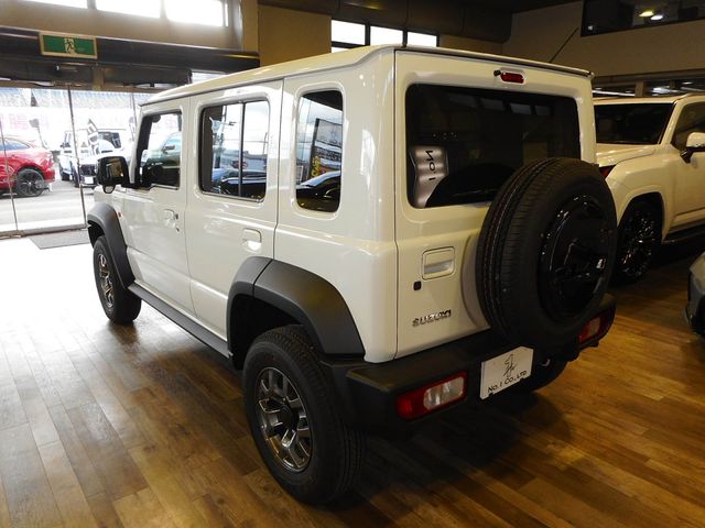 SUZUKI JIMNY NOMADE 2025 Image 31