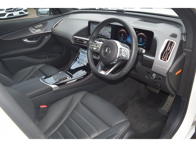 MERCEDES BENZ EQC 2022 Image 31