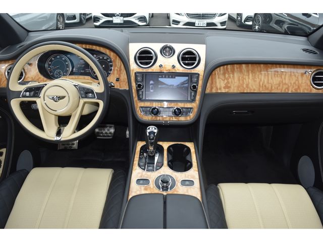 BENTLEY BENTAYGA 2017 Image 31