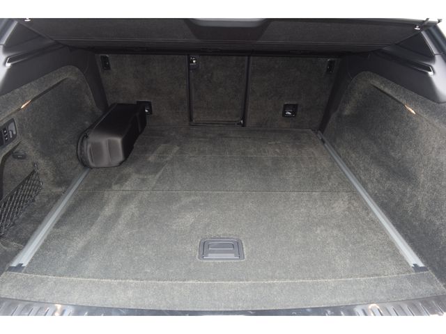 BENTLEY BENTAYGA 2017 Image 31